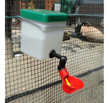 MS Napáječka s mističkou a nádobou 500 ml