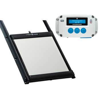 Komplet automatického otevírání kurníku Chicken Guard Pro 25x30 s časovačem a světelným senzorem