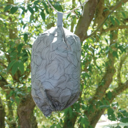 Odpuzovač vos 2 ks SAMURA - umělé vosí hnízdo