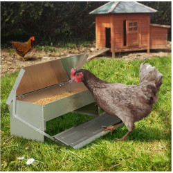 Nášlapné krmítko AGROFORTEL - 8 litrů, šetří krmivo, kvalitní provedení