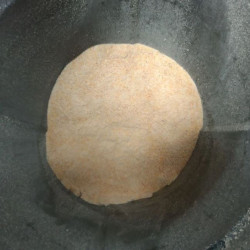 AGROFORTEL Elektrický šrotovník na obilí AGF-55 | 1,5 kW, 55 litrů