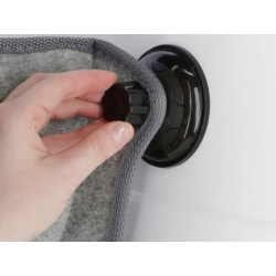 Závěsný pelíšek pro kočky s přísavkami na okno KERBL FILZINO 70x26x26 cm