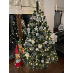 Umělá vánoční borovice s šiškami - stříbrná 220 cm