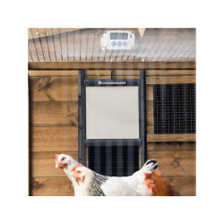 Komplet automatického otevírání kurníku Chicken Guard Pro 25x30 s časovačem a světelným senzorem