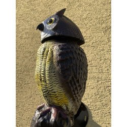 Plašič ptáků Sova - 3D maketa, 40 cm, kotvení svislé, rotující hlava 360 °