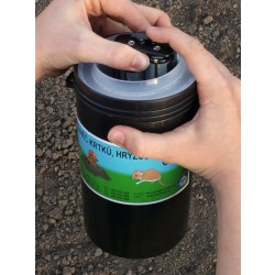 Format 1 Odpuzovač krtků a hrabošů OdK-H2 s měnícím se zvukem